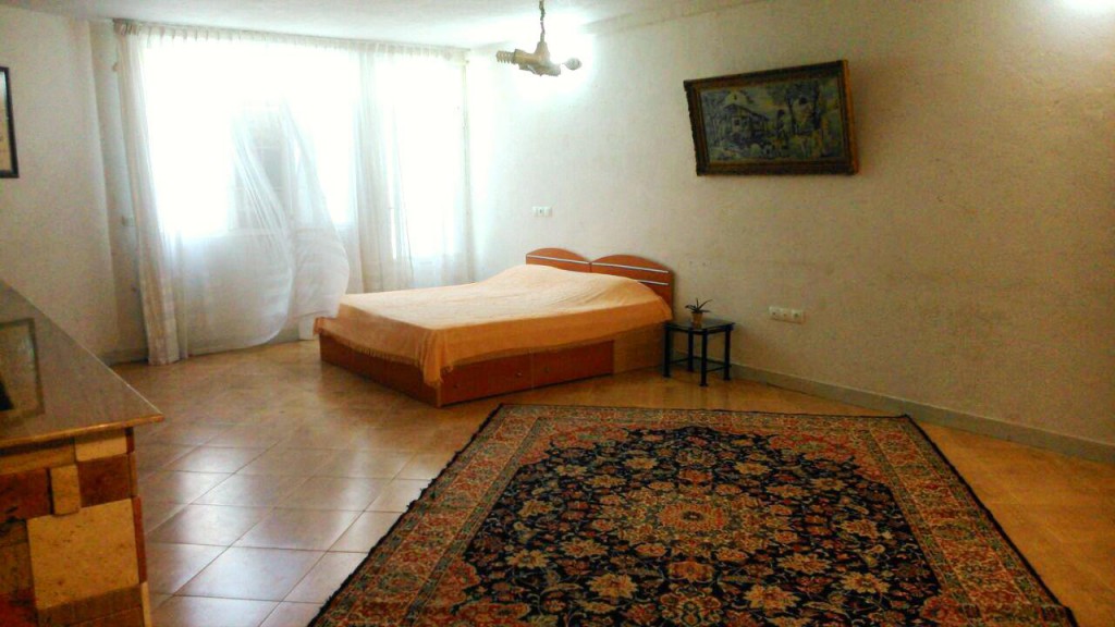 I’d be happy to host you