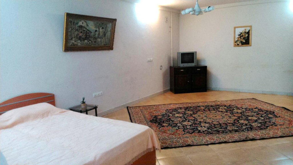 I’d be happy to host you