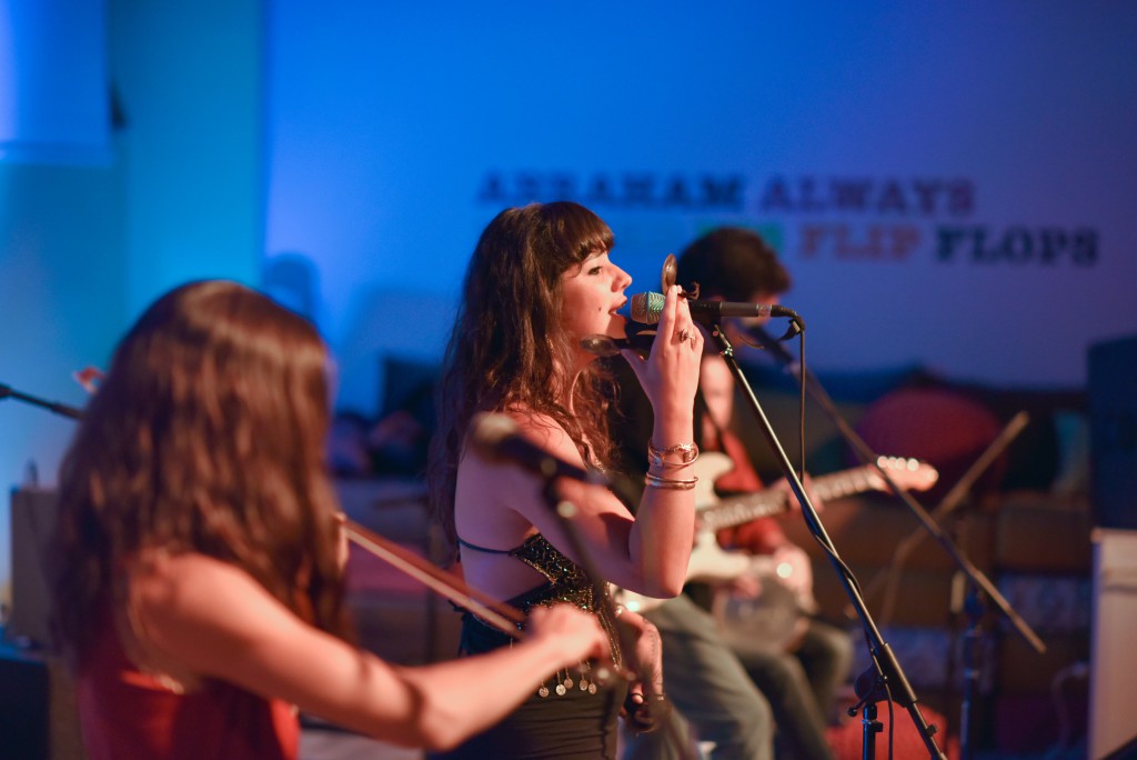 Brand new Abraham Hostel Tel Aviv is seeking volunteers!