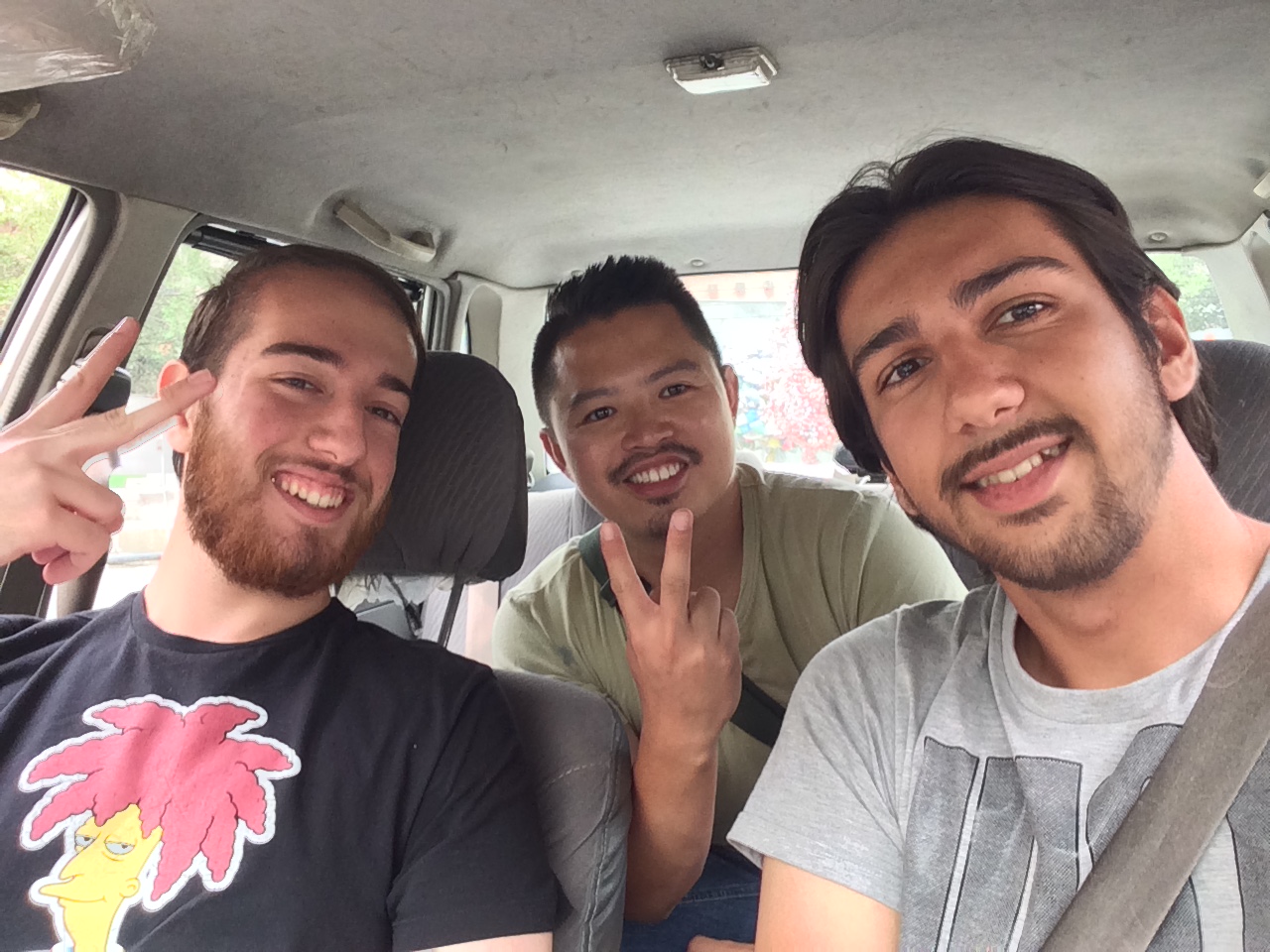 Iranian-Australian wanting to meet up in Tehran (No Hosting)