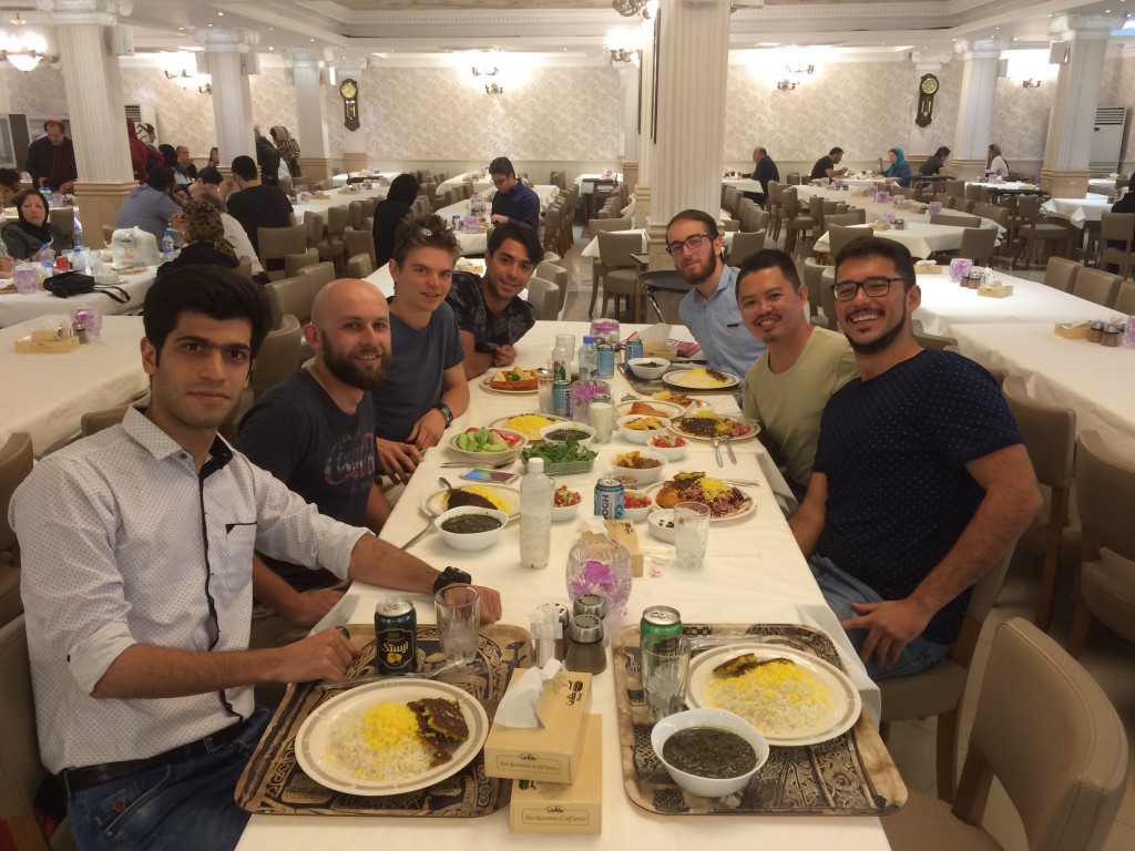 Iranian-Australian wanting to meet up in Tehran (No Hosting)