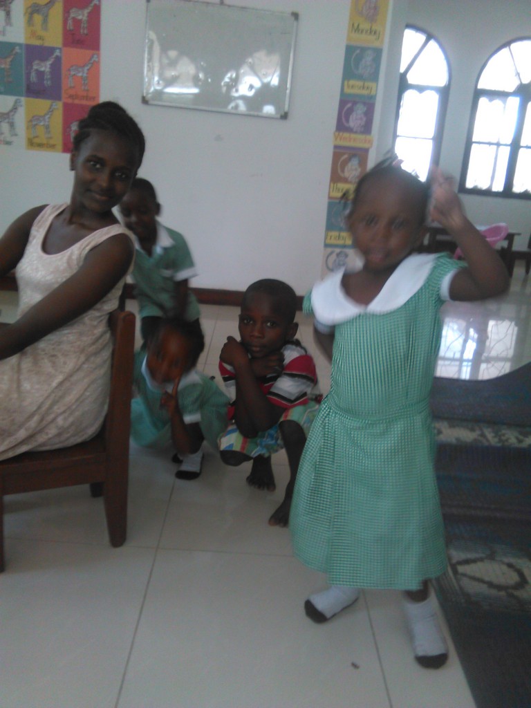 Stay in Dar es Salaam & volunteer to Teach English language, French, build a play area/ground, or bring other worldly experience for Kindergarten children.