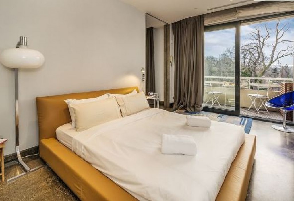 Luxurious Villa CLEMENT